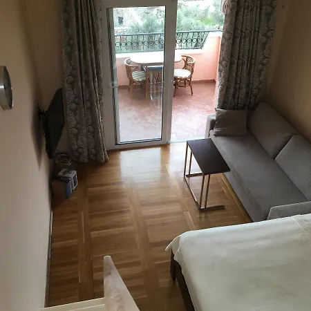 דירה Apartman Lili *