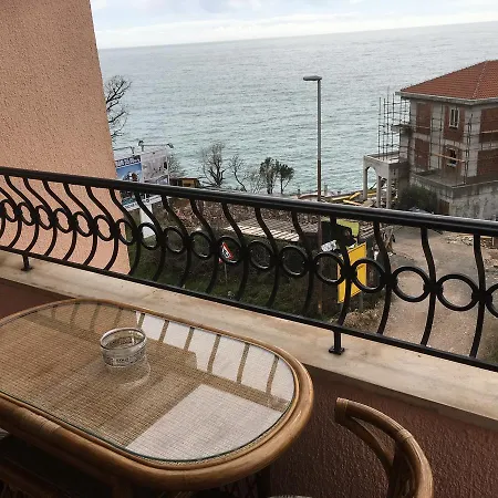 Apartman Lili * פודגוריצה
