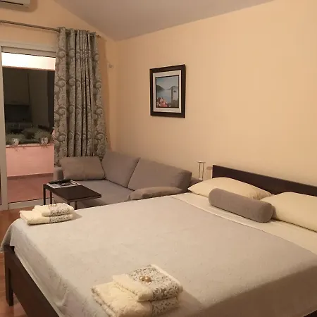 Apartman Lili 아파트 포드고리차